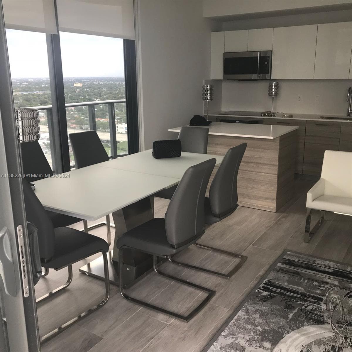 121 NE 34th St # 2601, Miami, FL 33137 photo 7