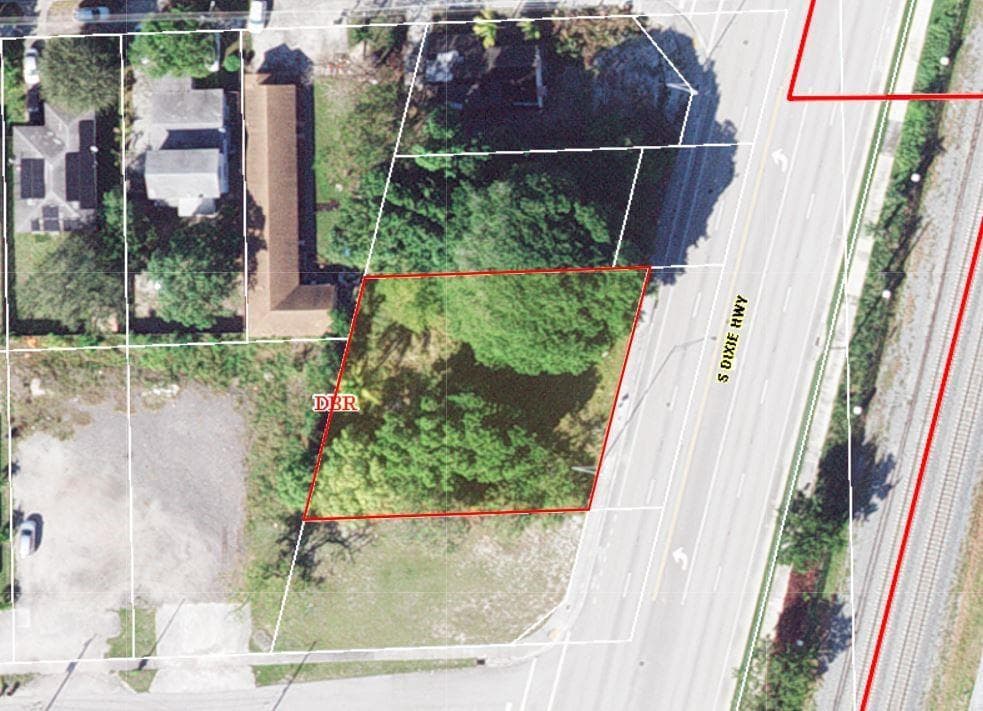 583 S Dixie Highway, Deerfield Beach, FL 33441 photo 12