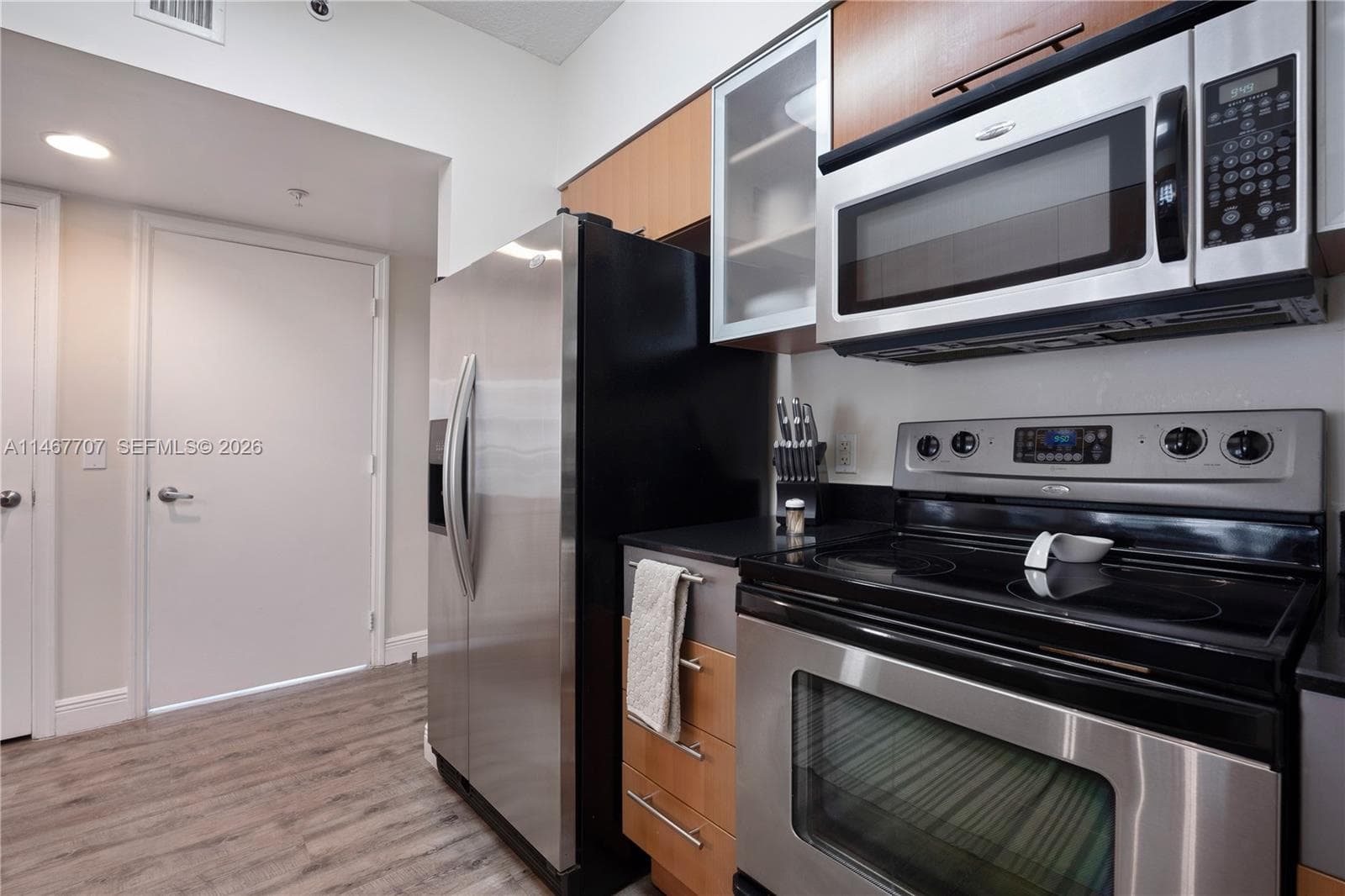 1750 N Bayshore Dr # 1405, Miami, FL 33132 photo 11