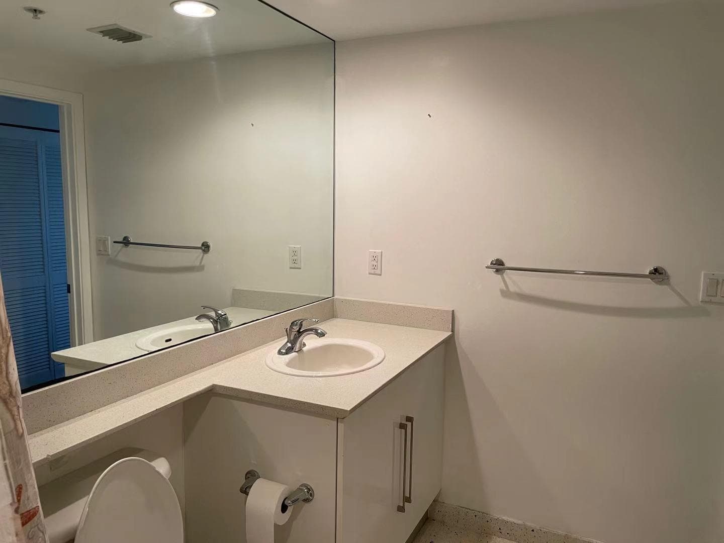335 S Biscayne Boulevard # 4004, Miami, FL 33131 photo 9
