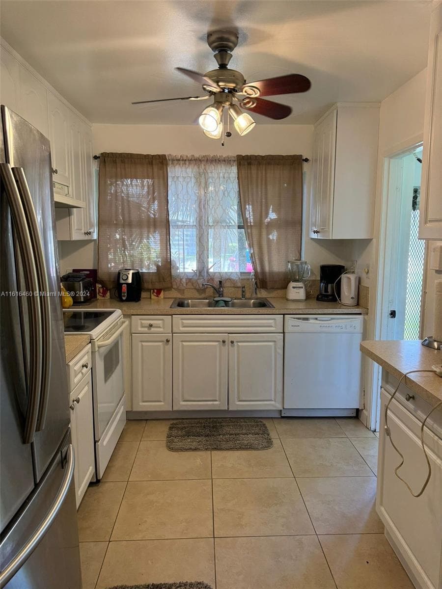 4047 NW 16th St # 110, Lauderhill, FL 33313 photo 6