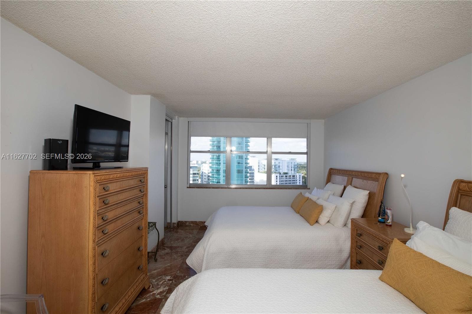 6039 Collins Ave # 1728, Miami Beach, FL 33140 photo 11