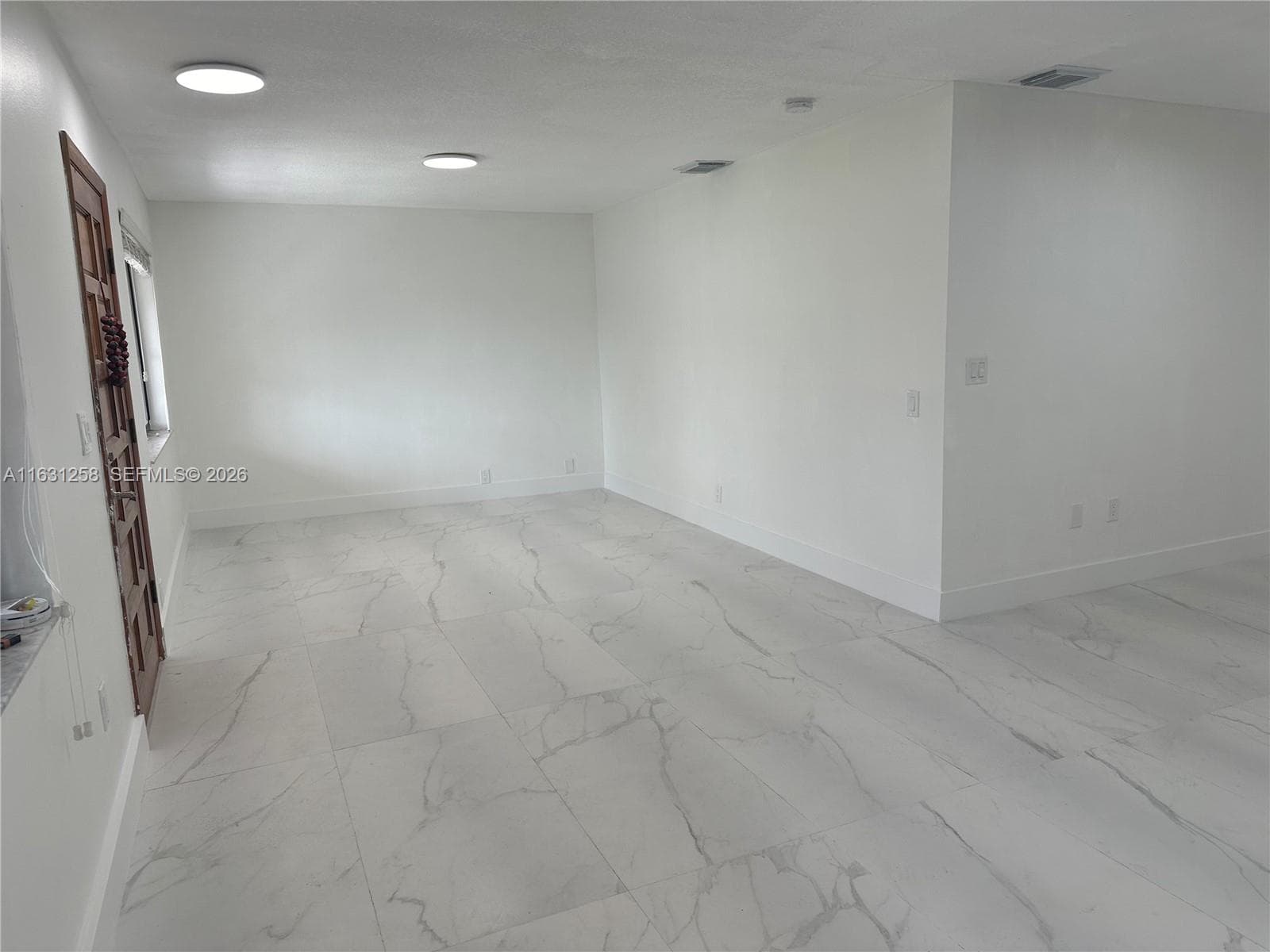 324 E 34th St, Hialeah, FL 33013 photo 13