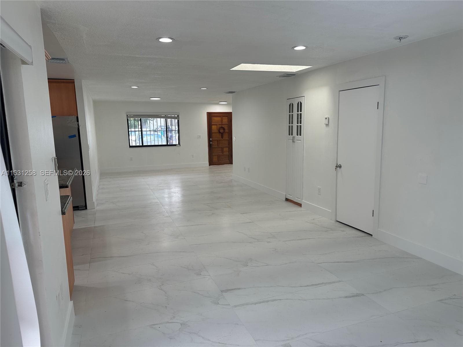 324 E 34th St, Hialeah, FL 33013 photo 8