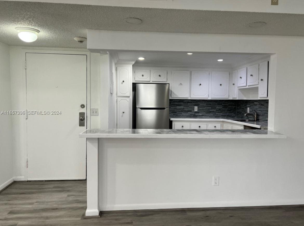 13499 Biscayne Blvd # 1205, North Miami, FL 33181 photo 8