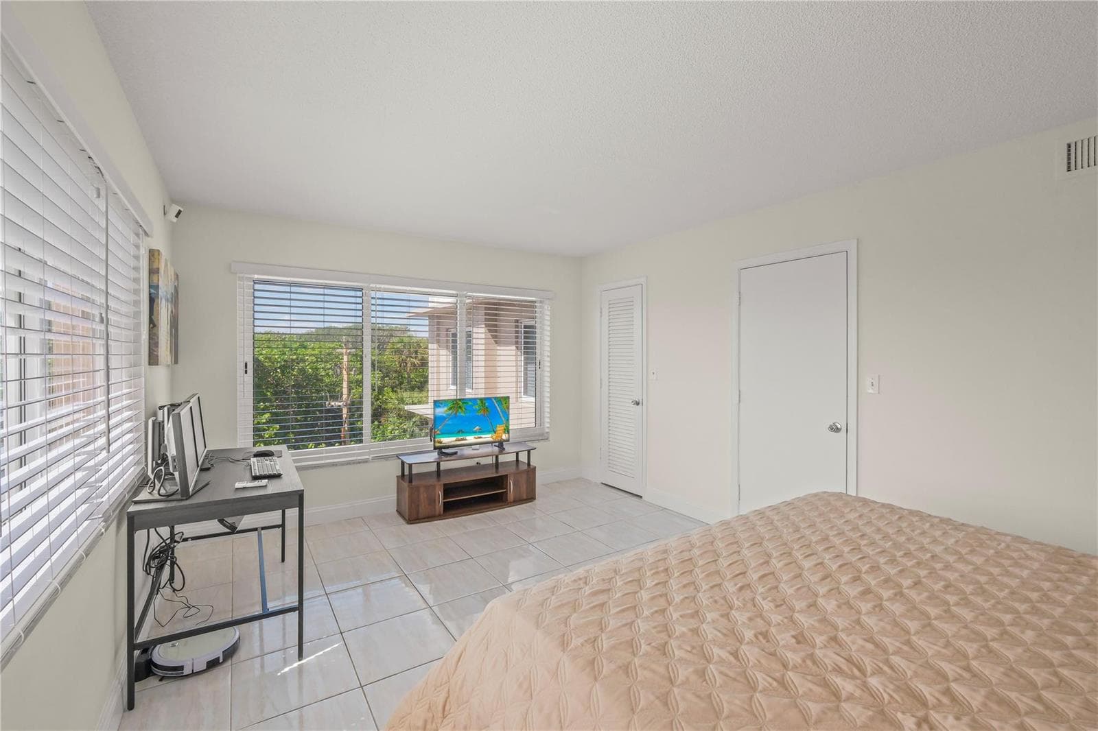 1151 N Fort Lauderdale Beach Boulevard # 3c, Fort Lauderdale, FL 33304 photo 8