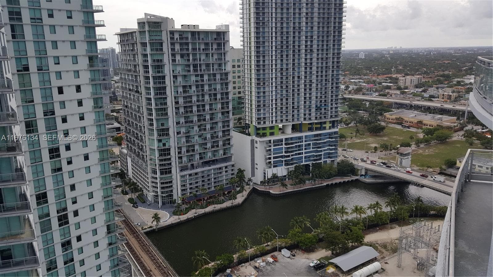 90 SW 3 ST # 3210, Miami, FL 33130 photo 12