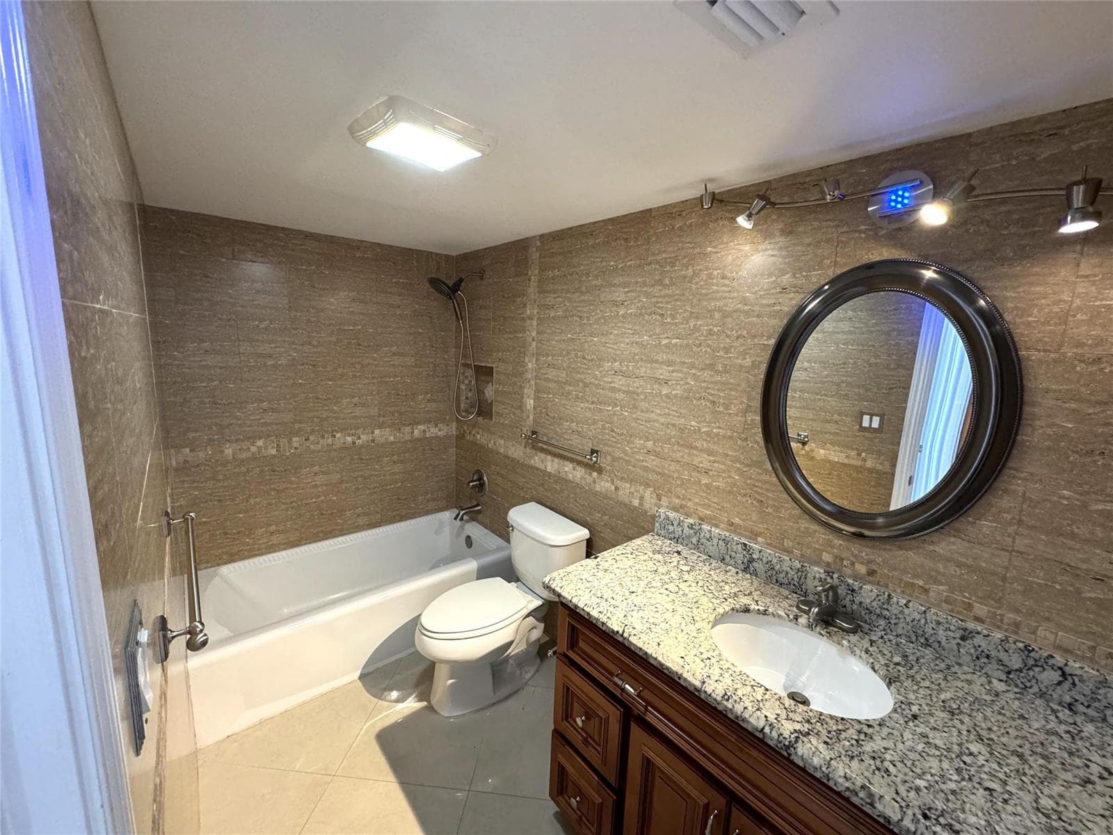 4800 Bayview Drive # 406, Fort Lauderdale, FL 33308 photo 7