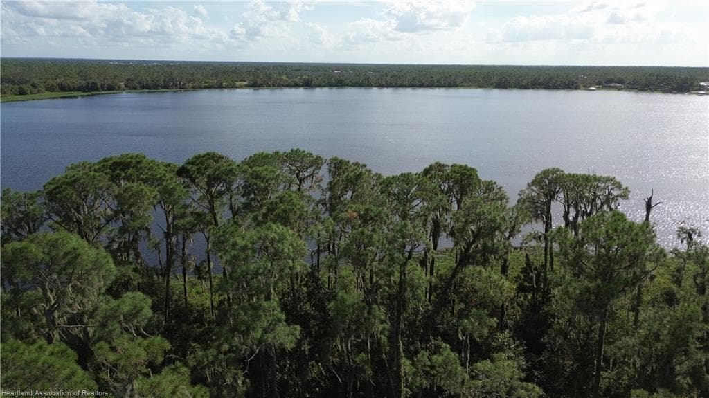 3029 Hawks Landing Circle, Sebring, FL 33875 photo 11