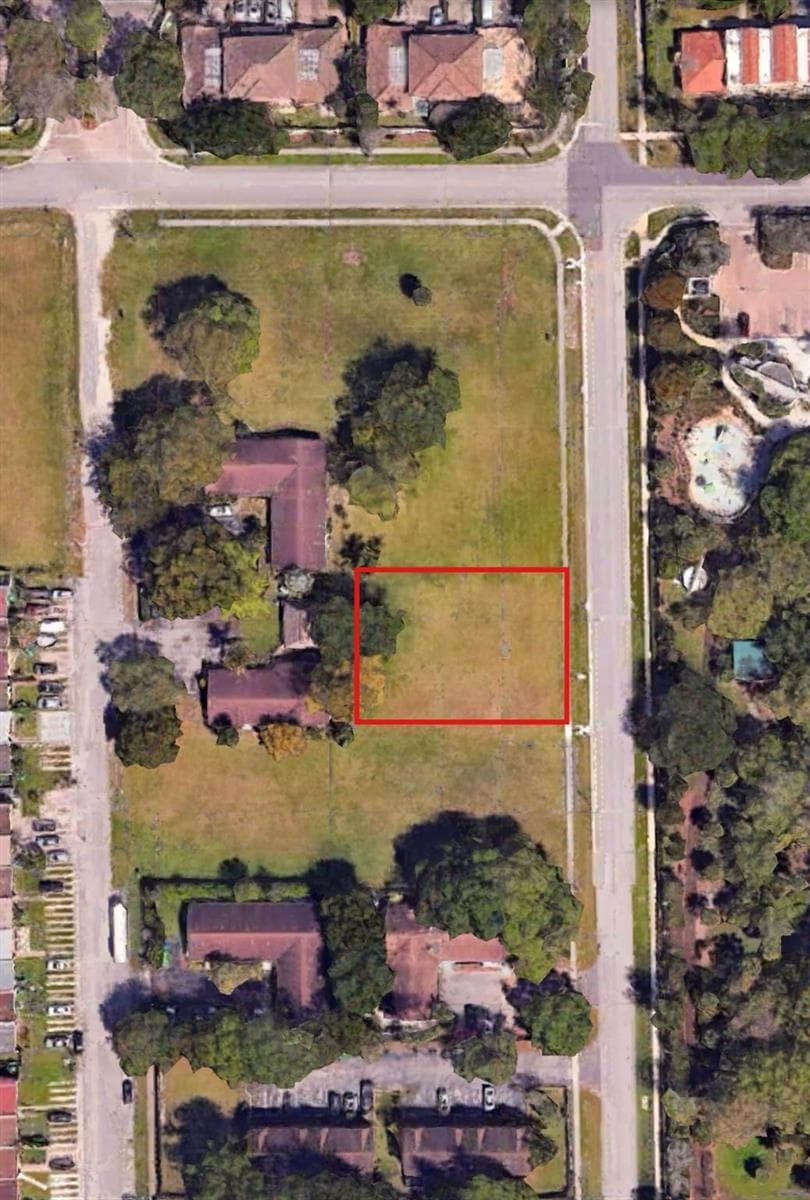 3701 NW 90th Terrace, Fort Lauderdale, FL 33351 photo 2