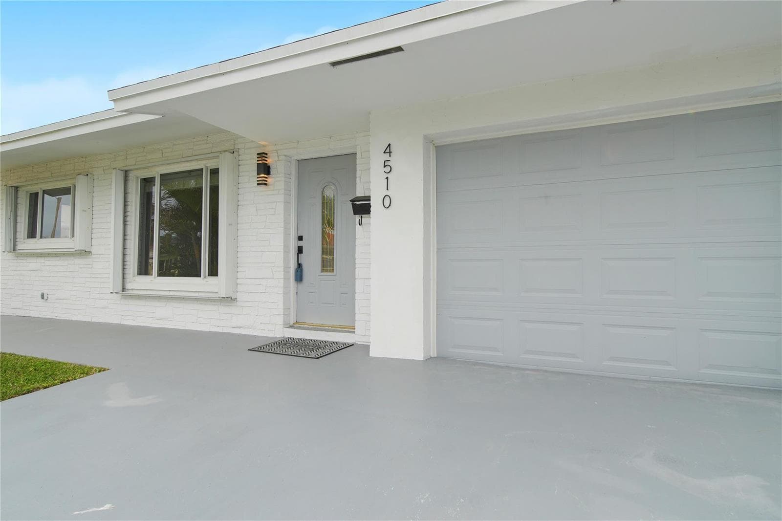4510 NW 49th Drive, Tamarac, FL 33319 photo 4