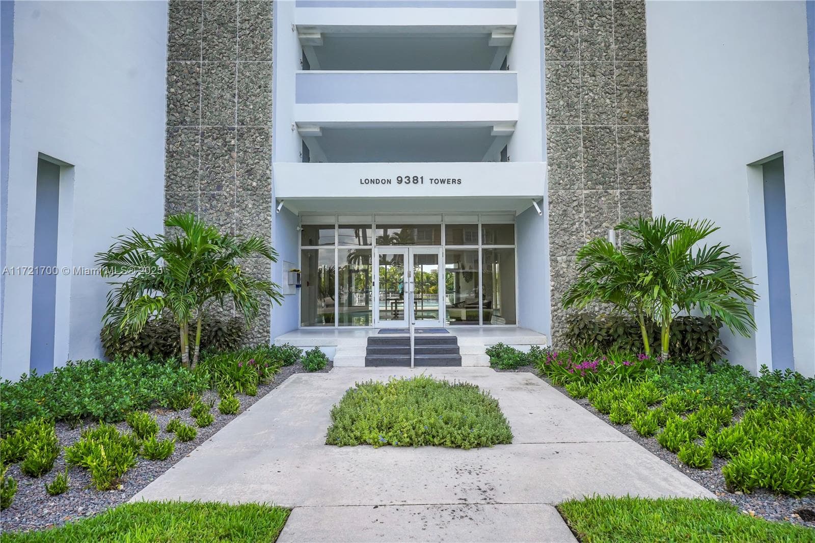 9381 E Bay Harbor Dr # 301N, Bay Harbor Islands, FL 33154 photo 6