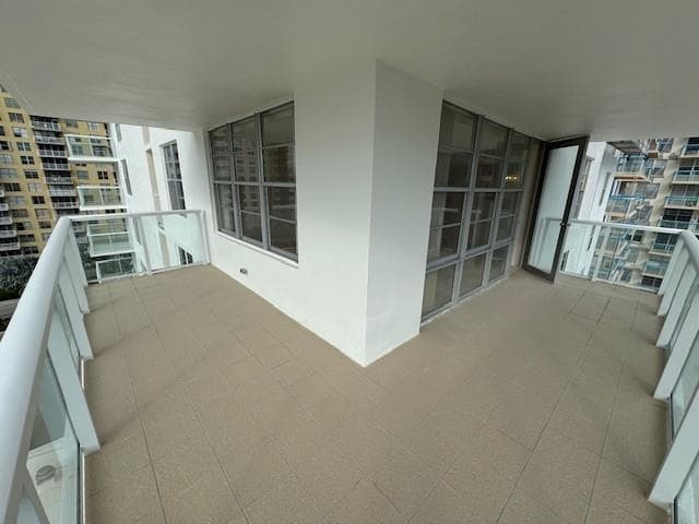 230 174th Street # 814, Sunny Isles Beach, FL 33160 photo 6