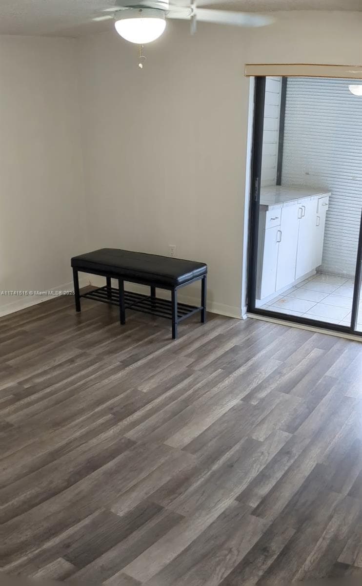 917 NE 199th St # 206, Miami, FL 33179 photo 9