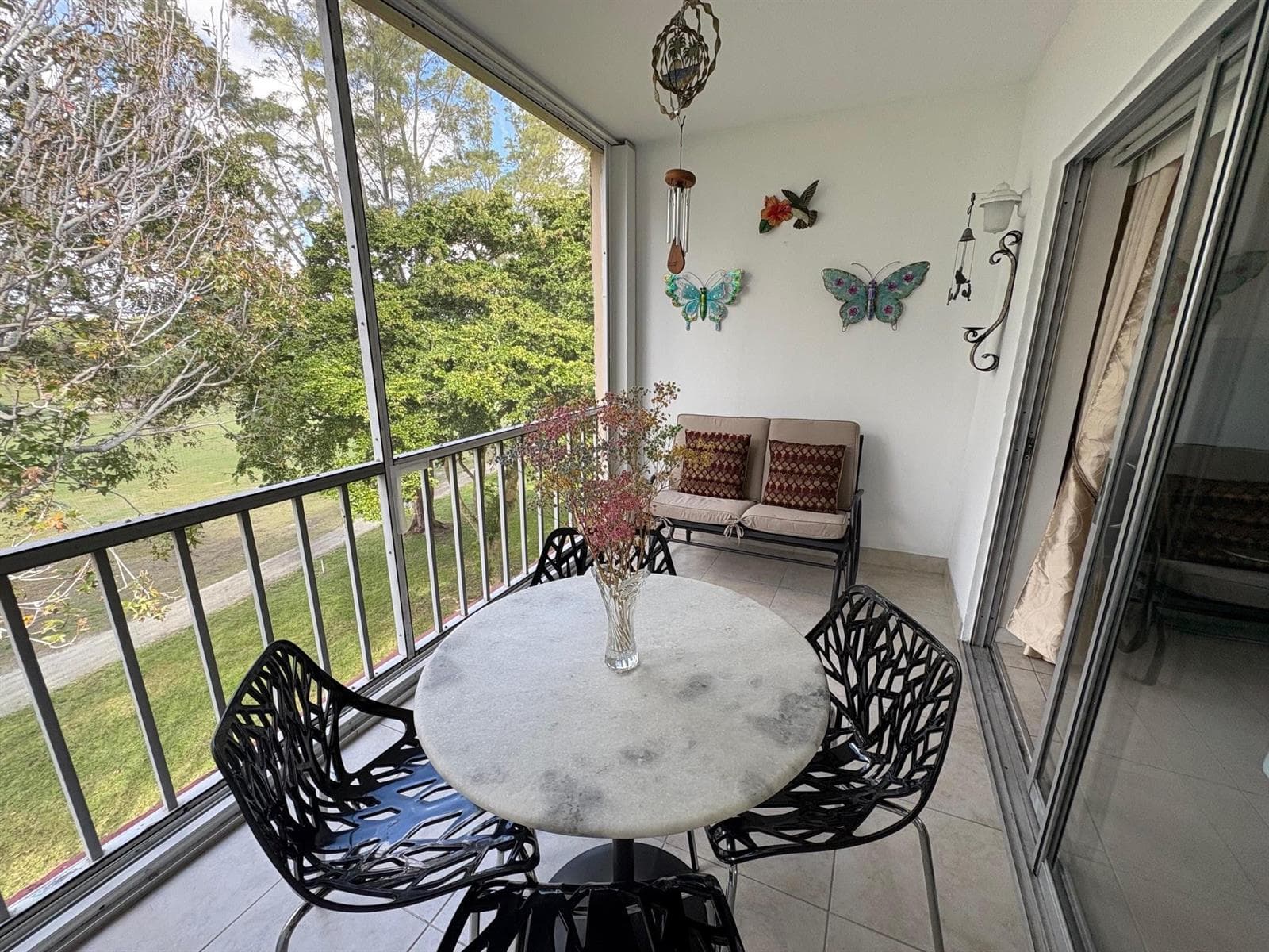 1055 Country Club Drive # 404, Margate, FL 33063 photo 11