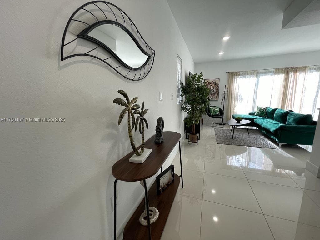 302 NW 11th Ct, Florida City, FL 33034 photo 7