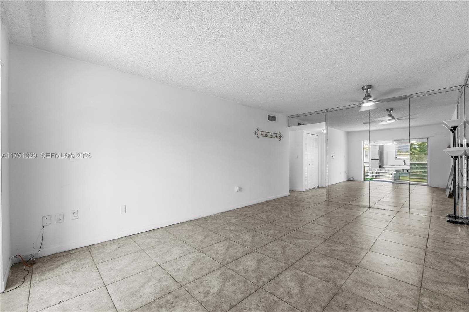 8450 Sunrise Lakes Blvd # 306, Sunrise, FL 33322 photo 12