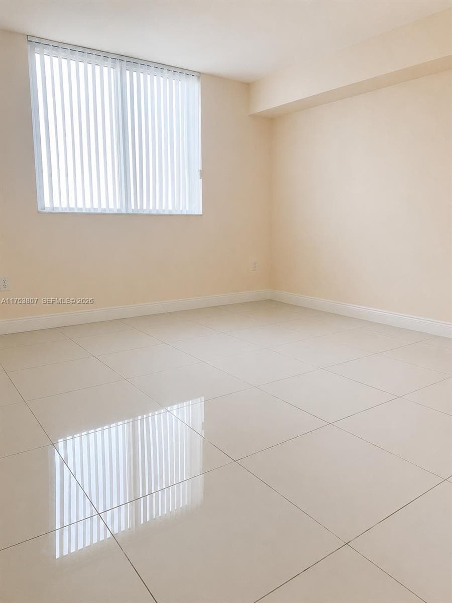 1861 NW S River Dr # 1504, Miami, FL 33125 photo 6