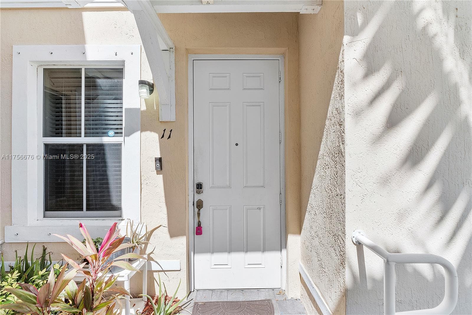142 SE 28th Ter # 11, Homestead, FL 33033 photo 6