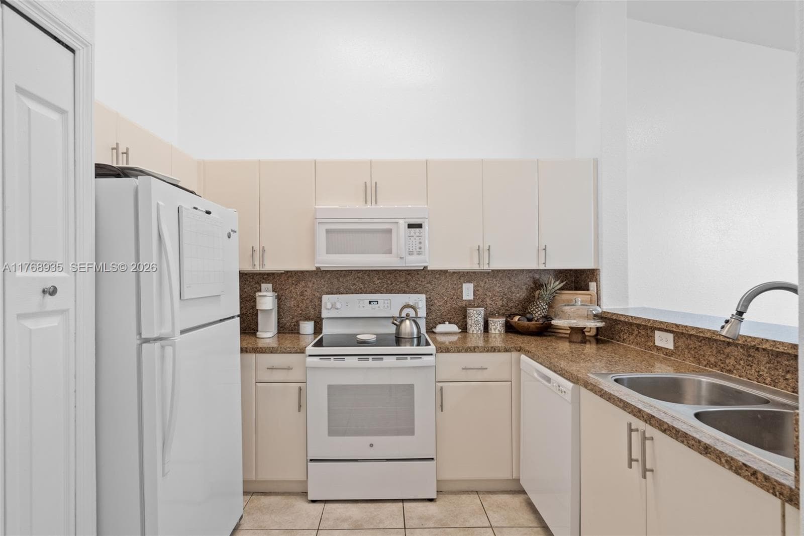 2731 SE 17th Ave # 211, Homestead, FL 33035 photo 10