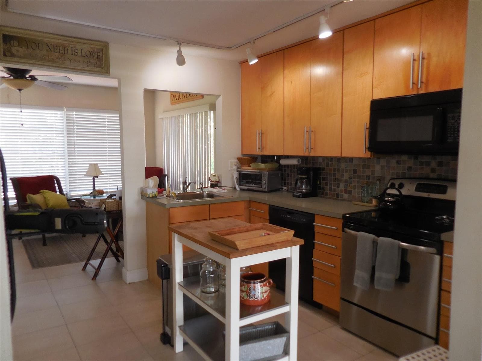 3050 NW 1st Avenue, Pompano Beach, FL 33064 photo 3