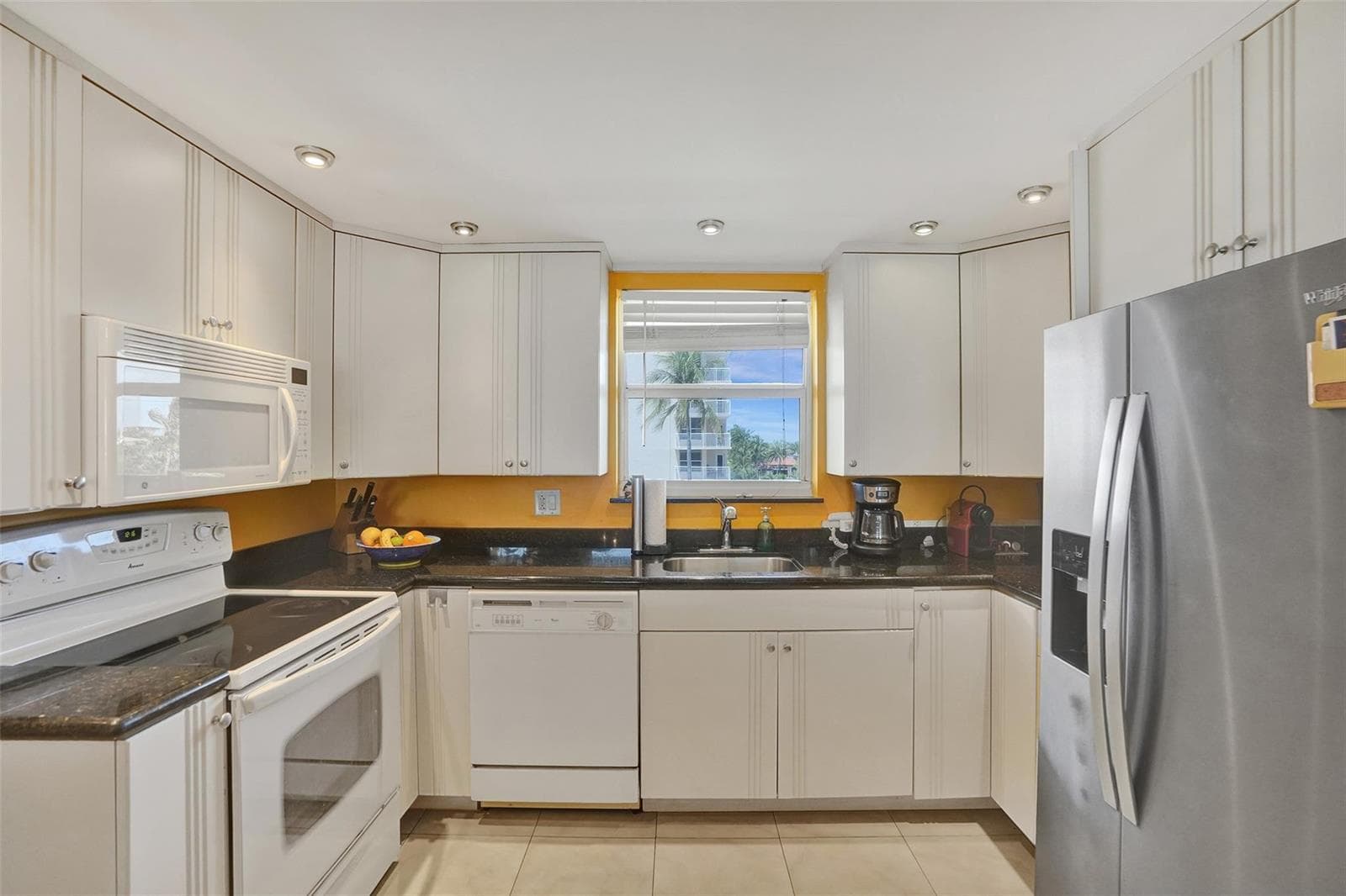 1051 Hillsboro Mile # 307e, Hillsboro Beach, FL 33062 photo 12