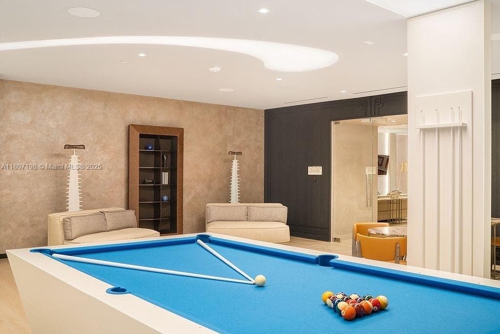 1000 Brickell Plz # 2705, Miami, FL 33131 photo 6