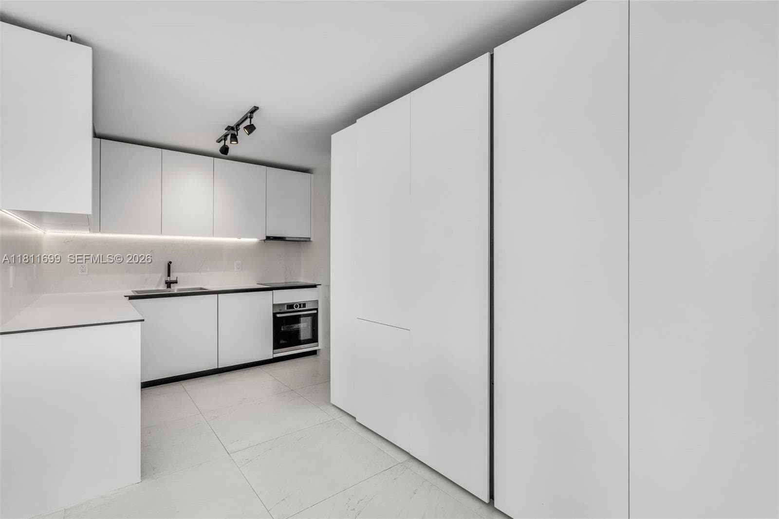 770 NE 69th St # 6C, Miami, FL 33138 photo 13