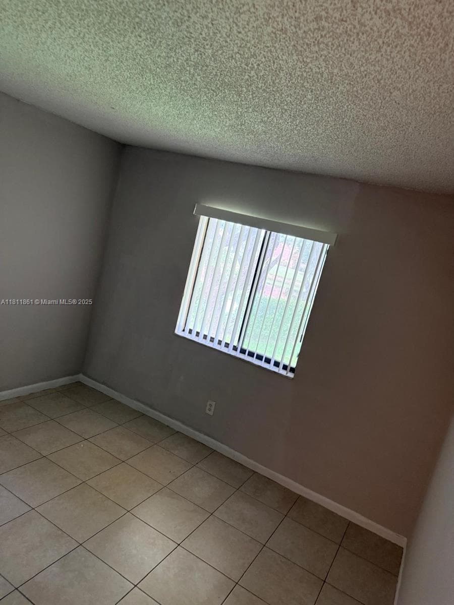 6023 10th Ave N # 215, Green Acres, FL 33463 photo 10