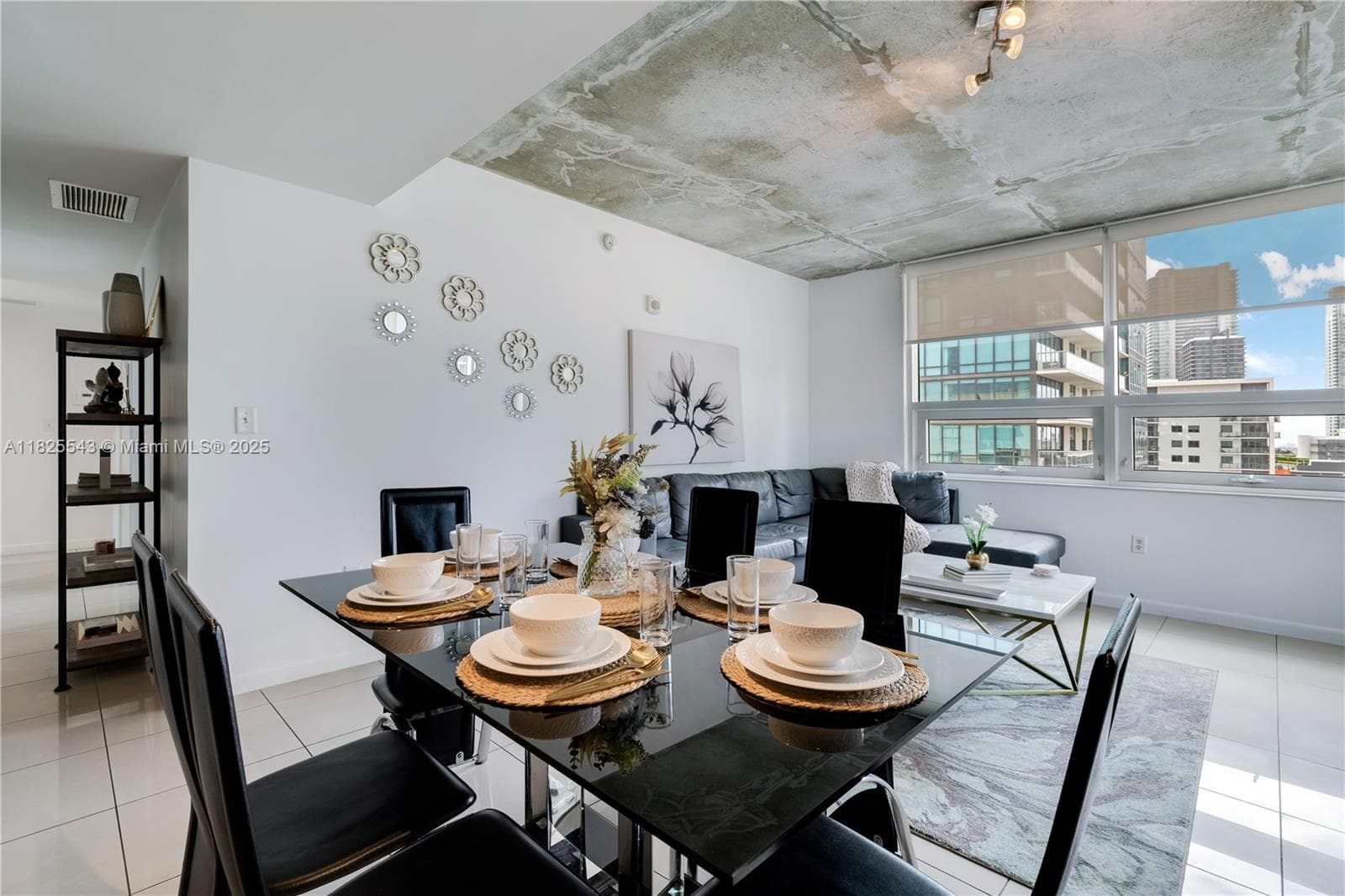 3250 NE 1st Ave # 1016, Miami, FL 33137 photo 6