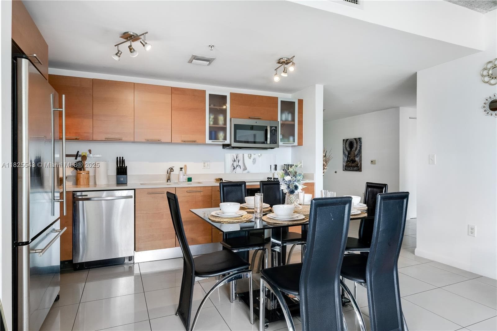 3250 NE 1st Ave # 1016, Miami, FL 33137 photo 8