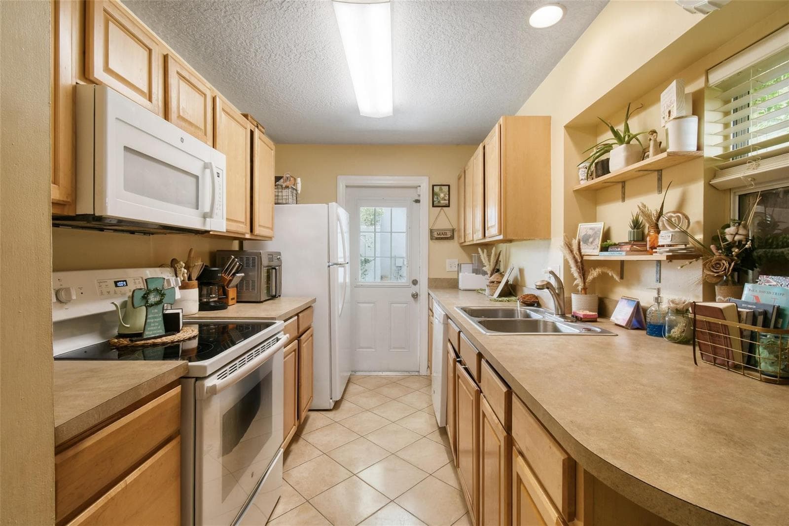 118 SW Ray Avenue, Port St. Lucie, FL 34983 photo 10