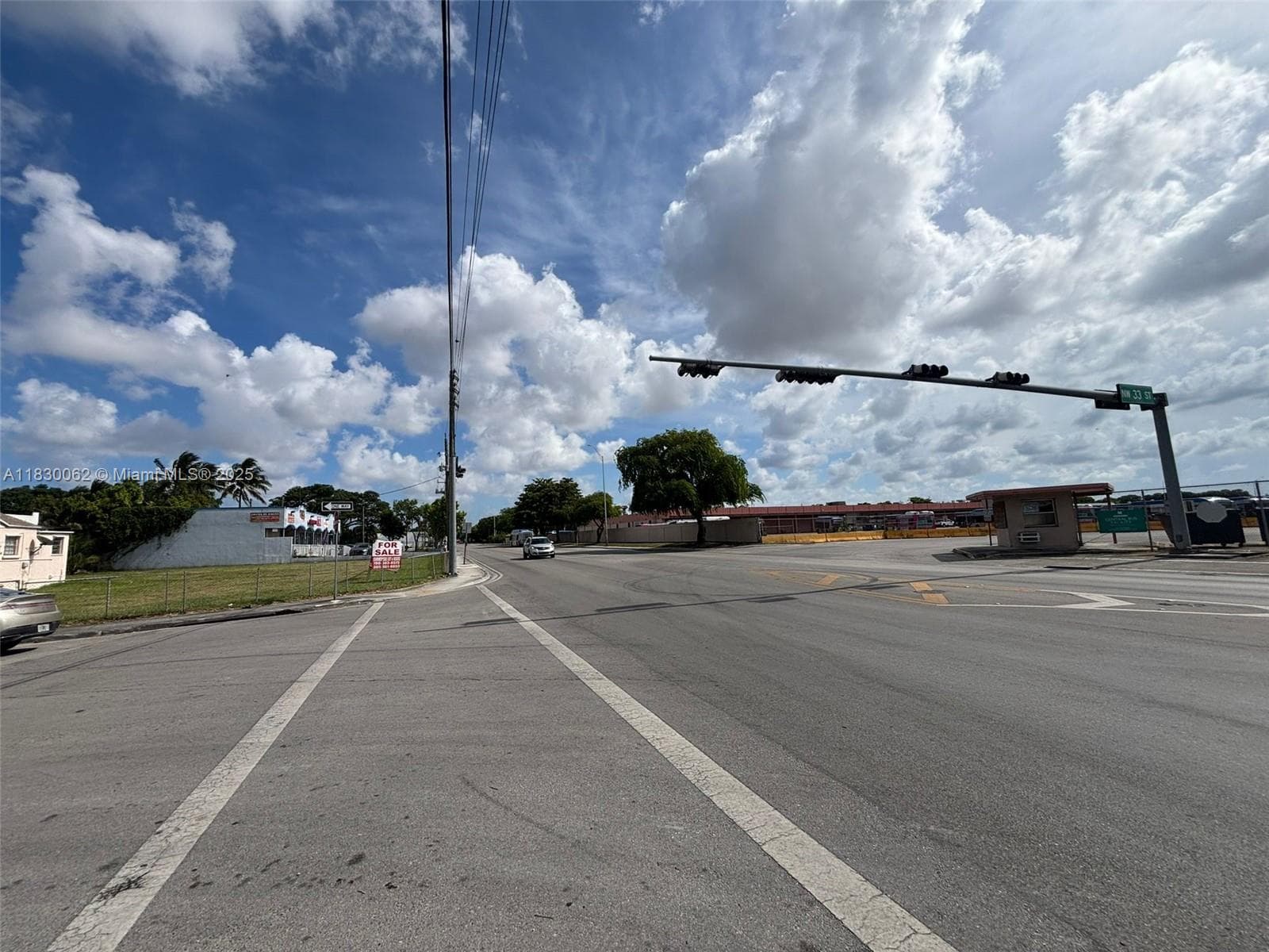 3186 NW 33rd St, Miami, FL 33142 photo 10