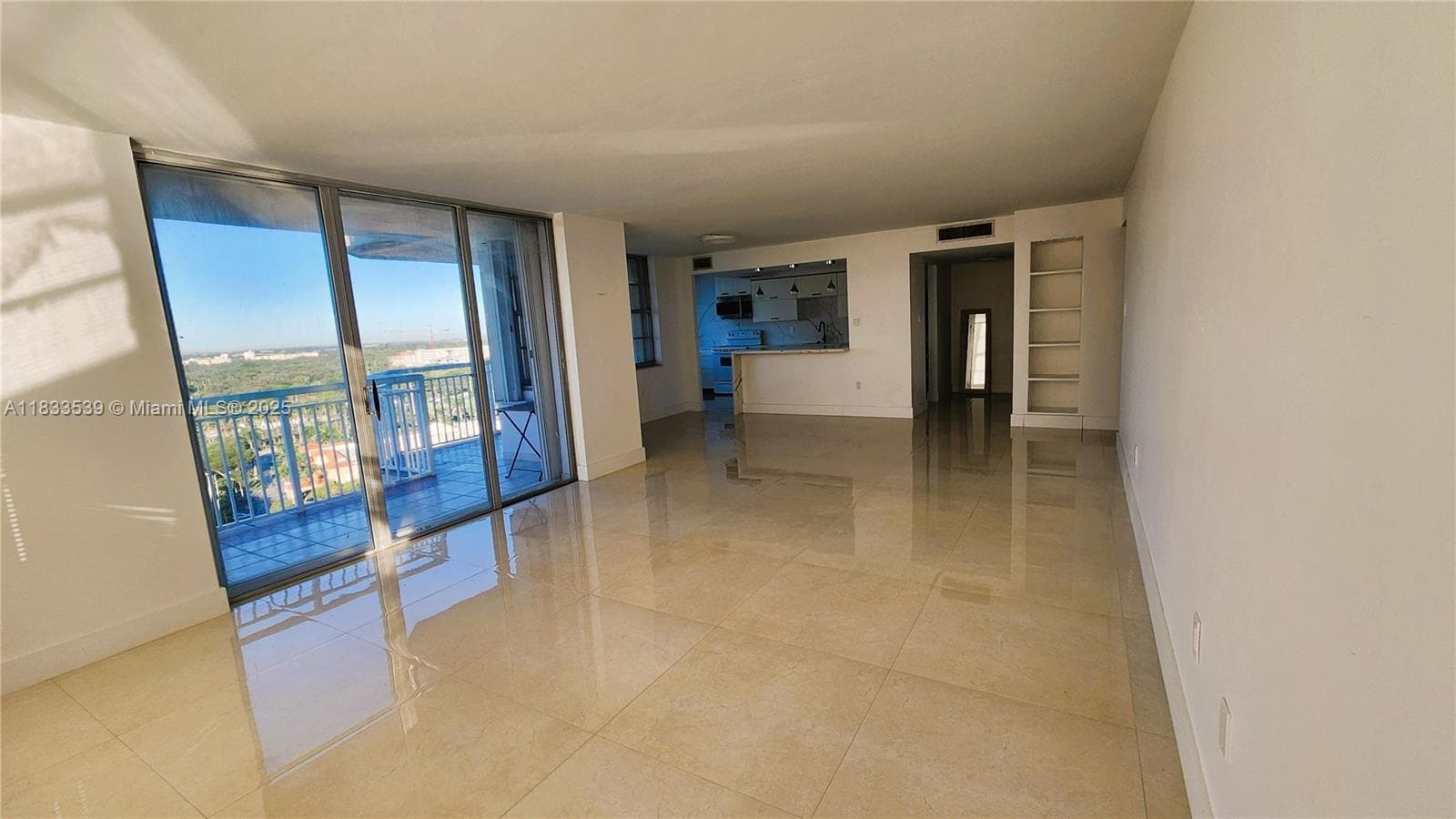 18051 Biscayne Blvd # 1705, Aventura, FL 33160 photo 7