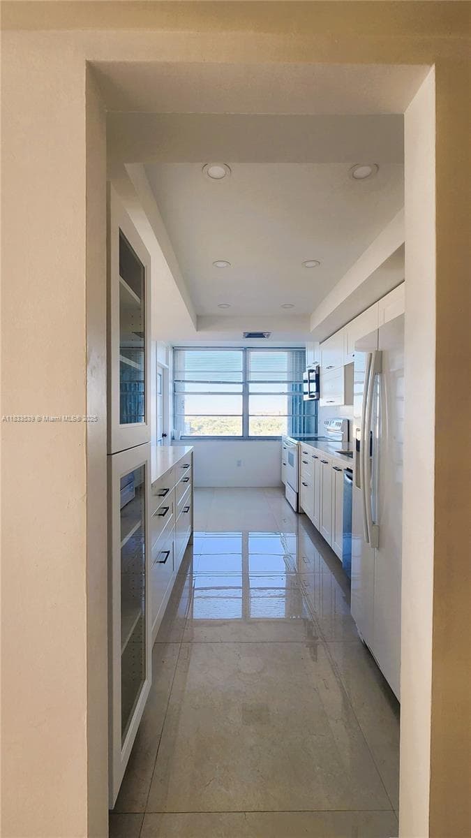 18051 Biscayne Blvd # 1705, Aventura, FL 33160 photo 10