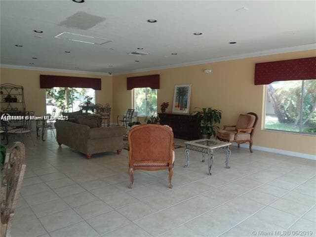 15225 NE 6th Ave # B207, Miami, FL 33162 photo 9