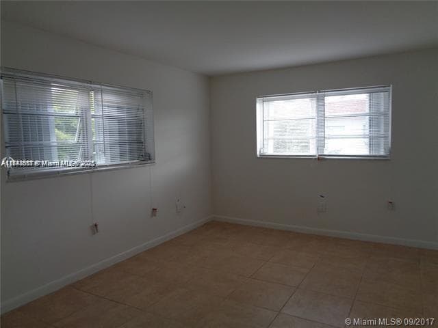 15205 NE 6th Ave # D212, Miami, FL 33162 photo 6