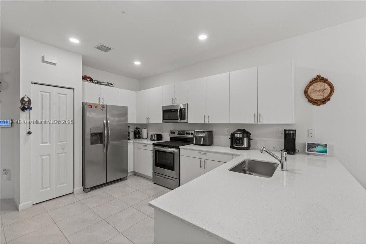 24717 SW 119th Pl, Homestead, FL 33032 photo 8