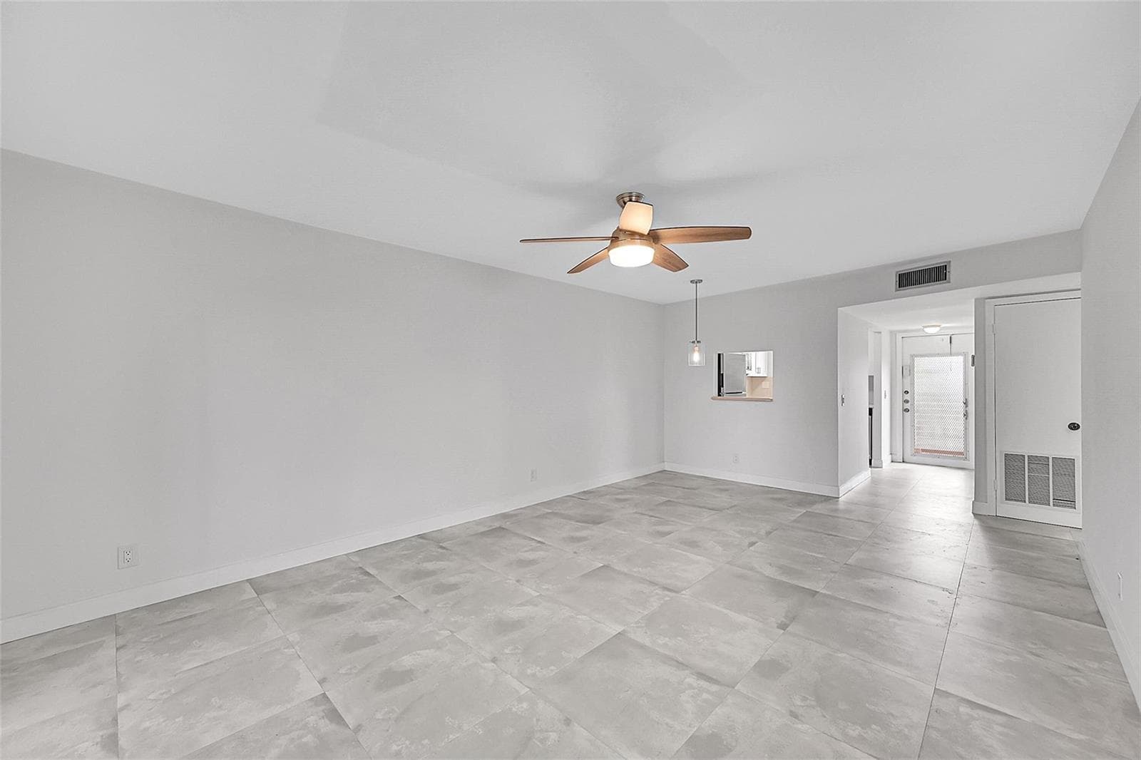 9761 Sunrise Lakes Boulevard # 301, Sunrise, FL 33322 photo 6