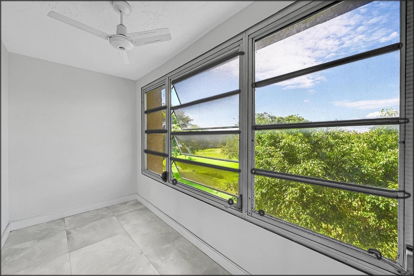 9761 Sunrise Lakes Boulevard # 301, Sunrise, FL 33322 photo 13