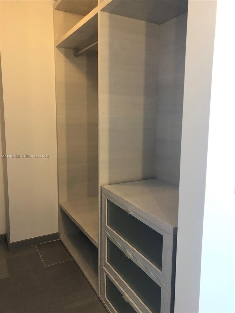 88 SW 7th St # 2603, Miami, FL 33130 photo 10