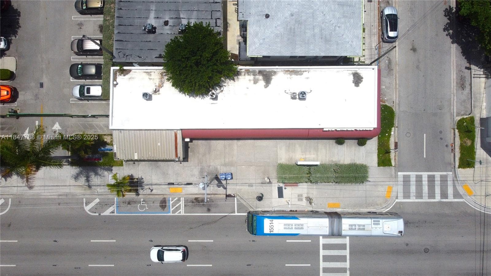 1058 SW 1st St, Miami, FL 33130 photo 13