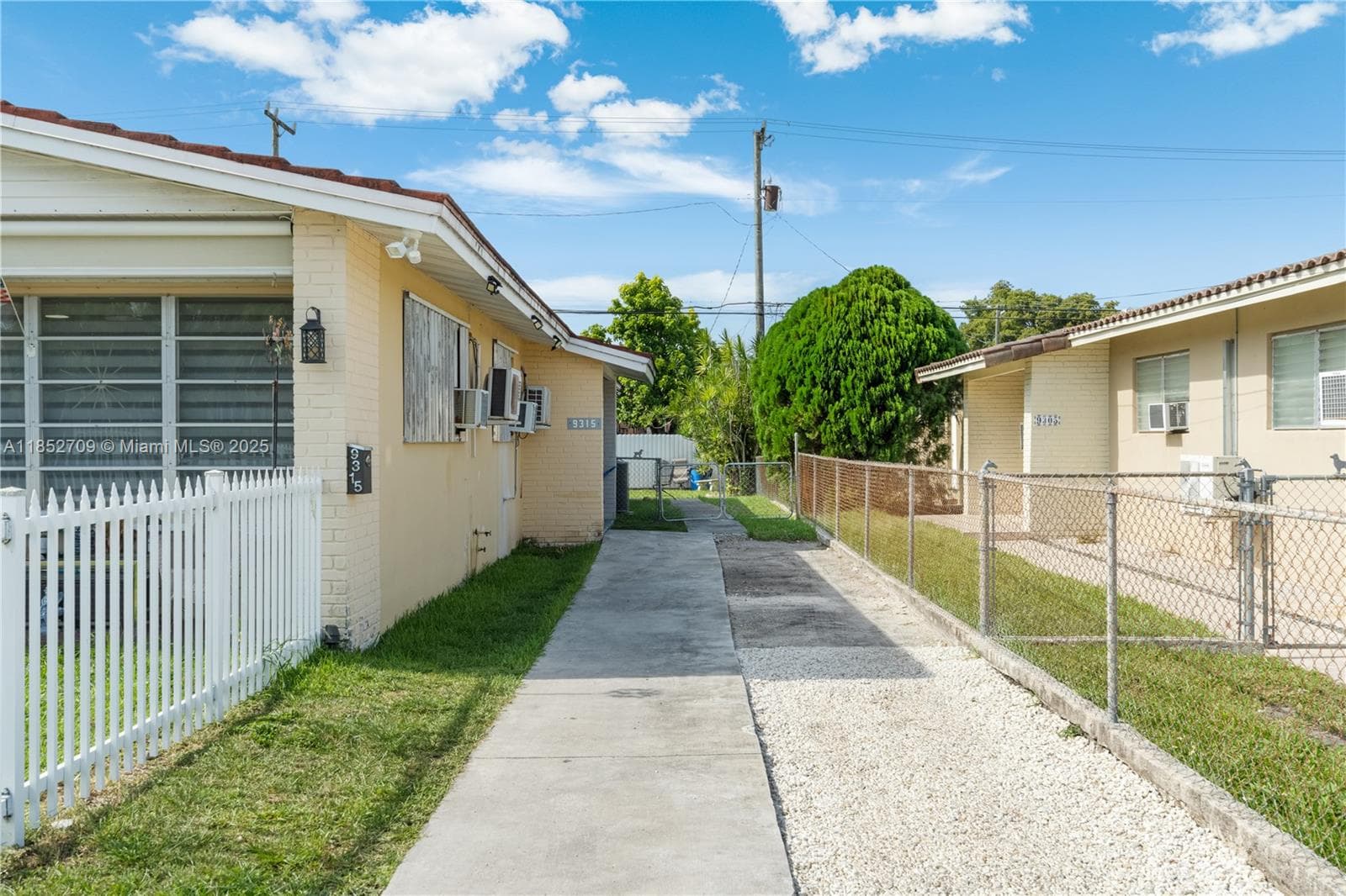 9311 SW 37th St, Miami, FL 33165 photo 13