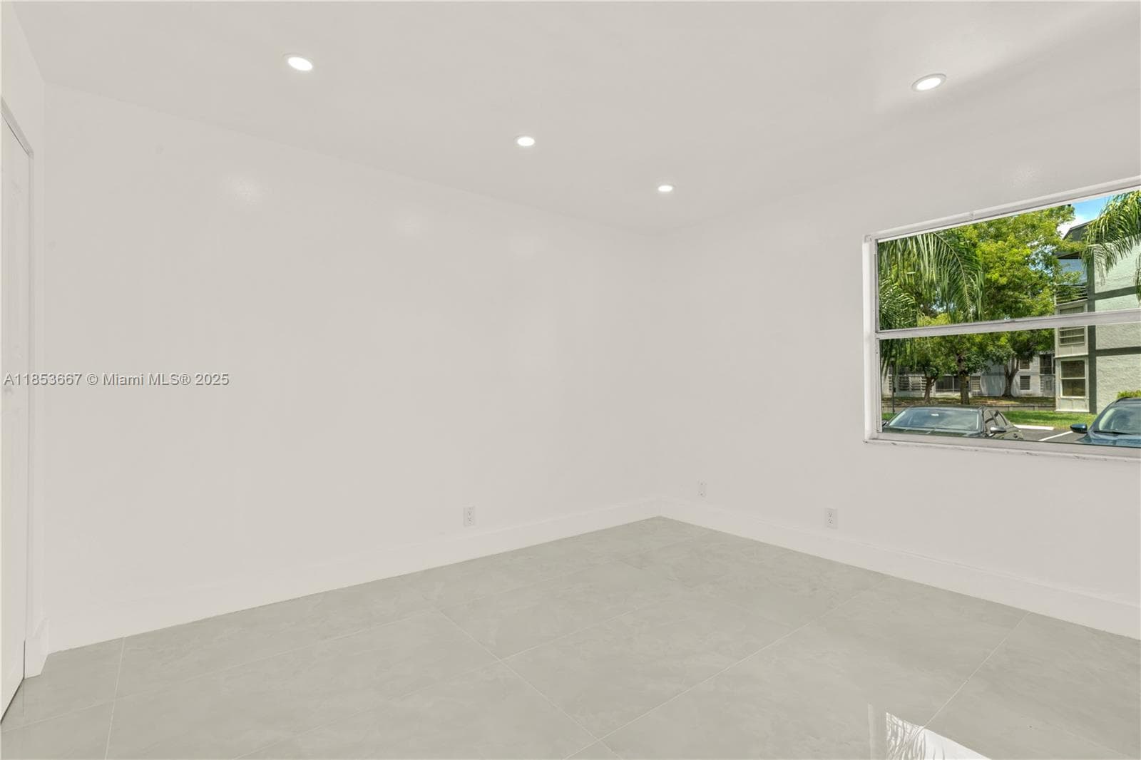 8320 Sands Point Blvd # M107, Tamarac, FL 33321 photo 10