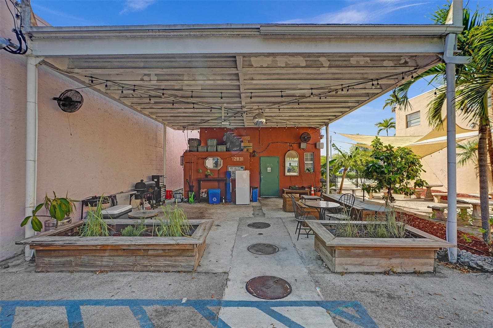 12831 W Dixie Highway, North Miami, FL 33161 photo 12