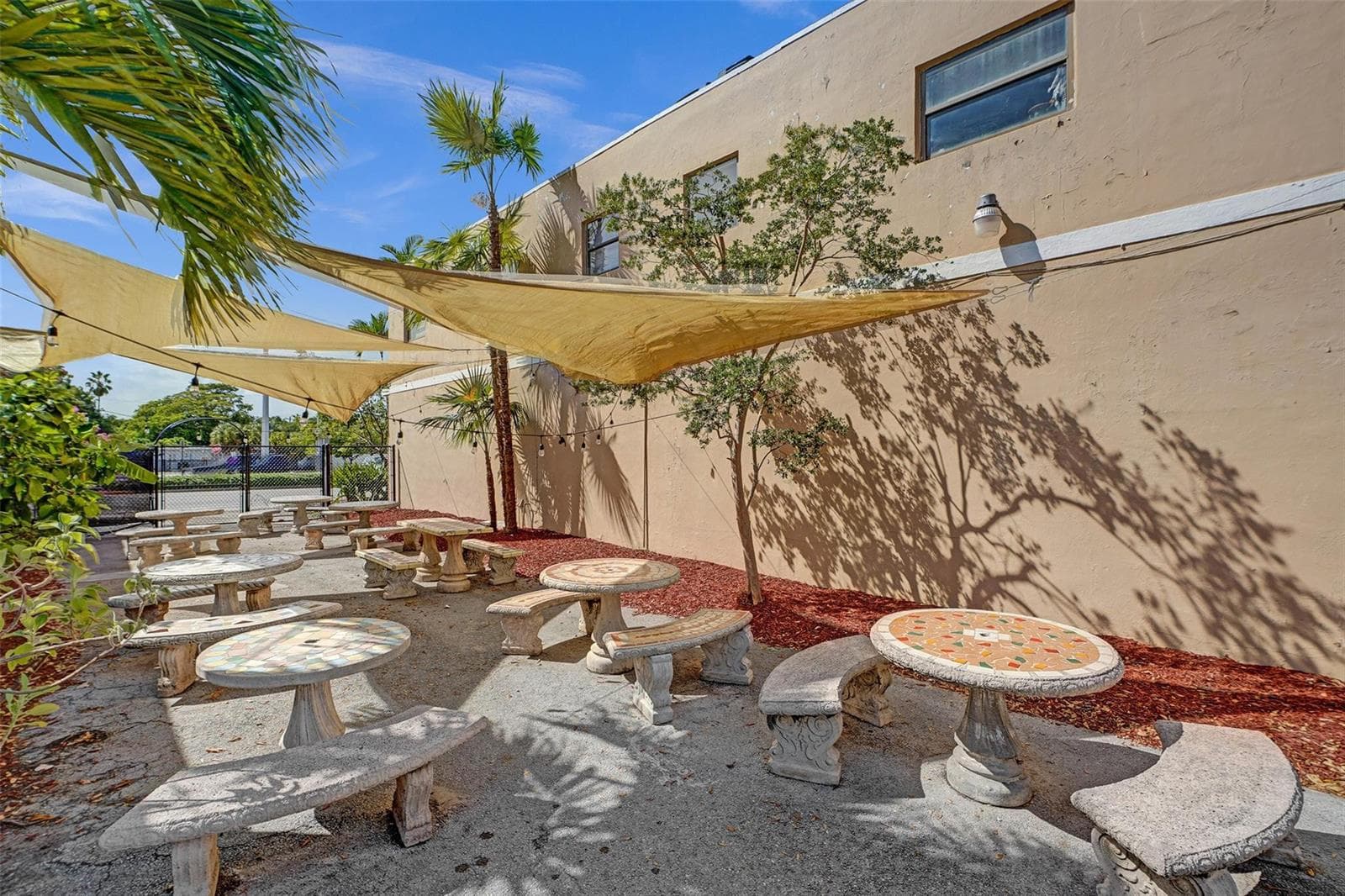 12831 W Dixie Highway, North Miami, FL 33161 photo 10
