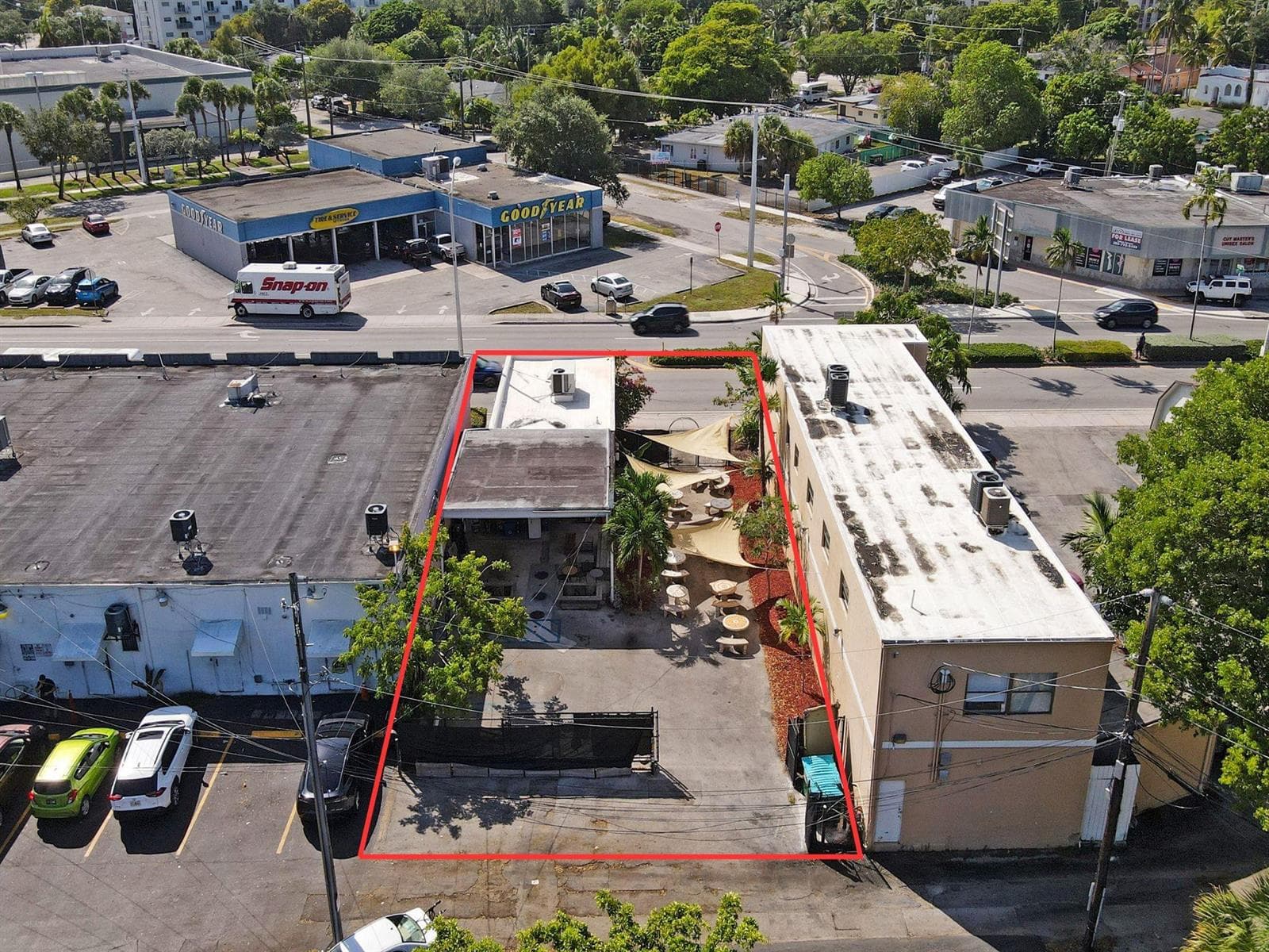 12831 W Dixie Highway, North Miami, FL 33161 photo 4