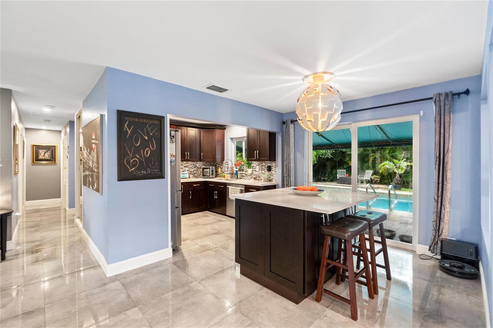 2501 NW 8th Avenue, Wilton Manors, FL 33311 photo 9
