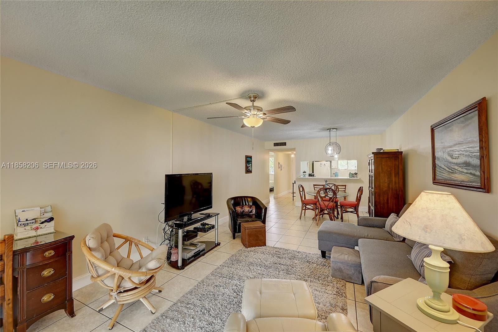 3186 Via Poinciana # 203, Lake Worth, FL 33467 photo 10