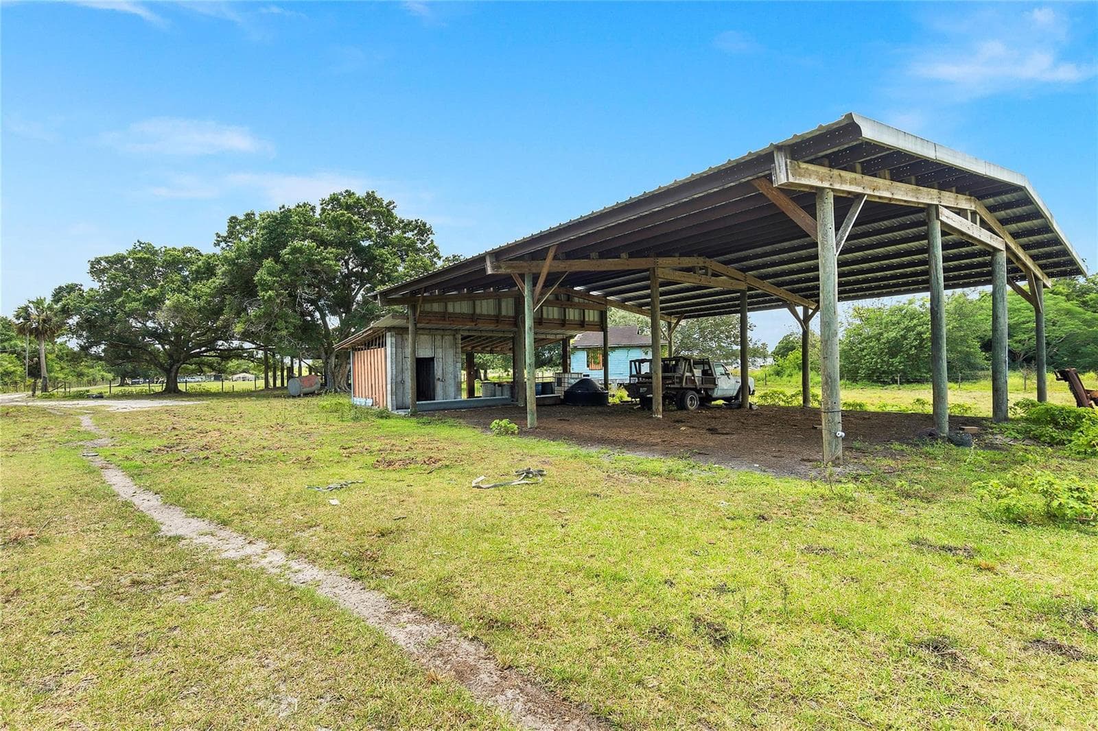 10100 W Midway Road, Fort Pierce, FL 34945 photo 8